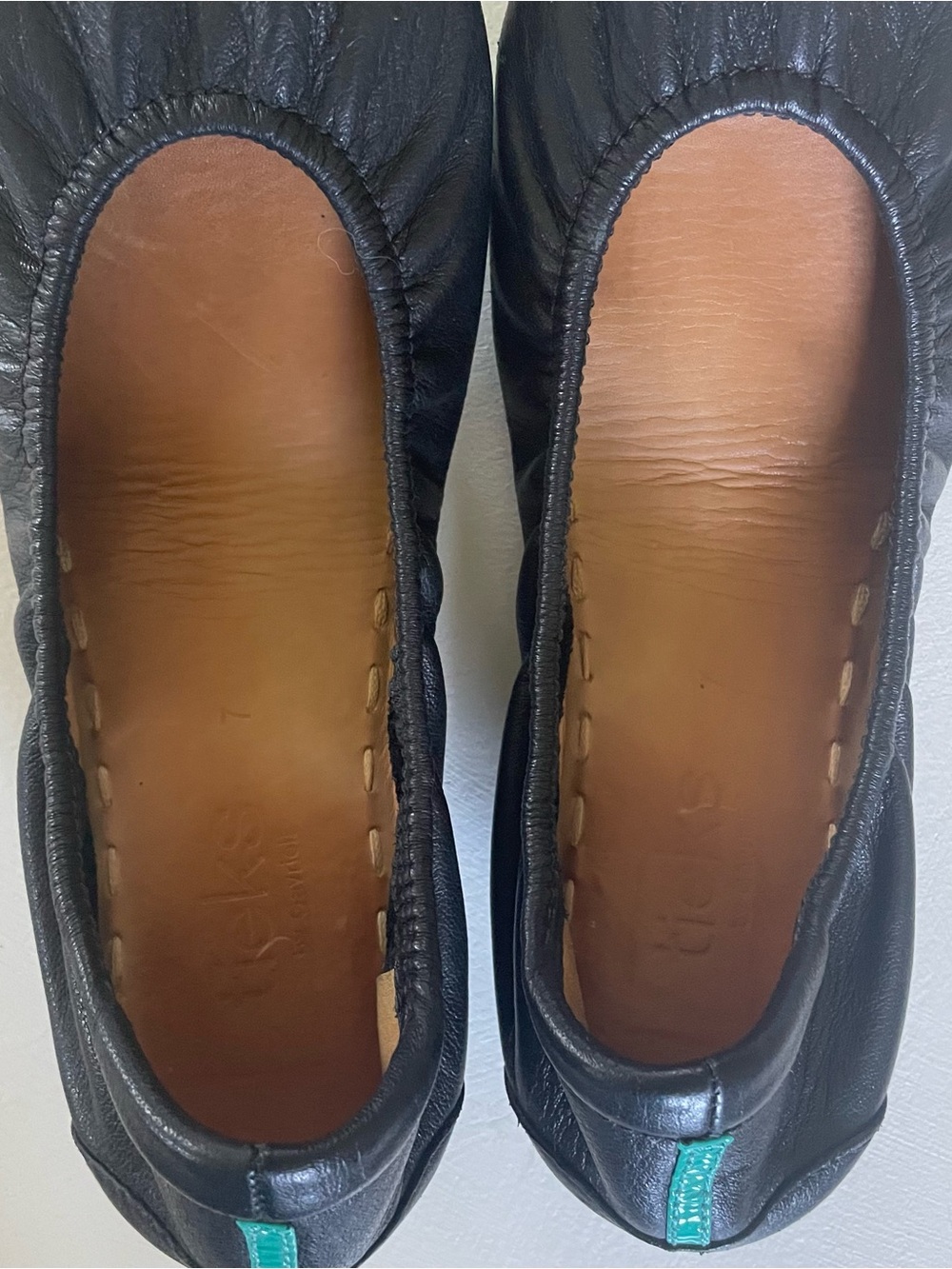 EUC TIEKS Black Leather Ballet Flats 7 $45 - Picture 10 of 14